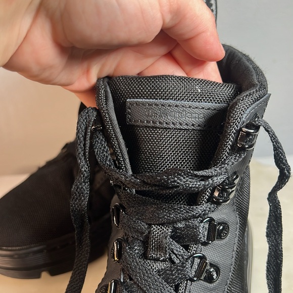 Dr Martens Combs Poly Casual Boots Sz 8 US - Picture 6 of 12